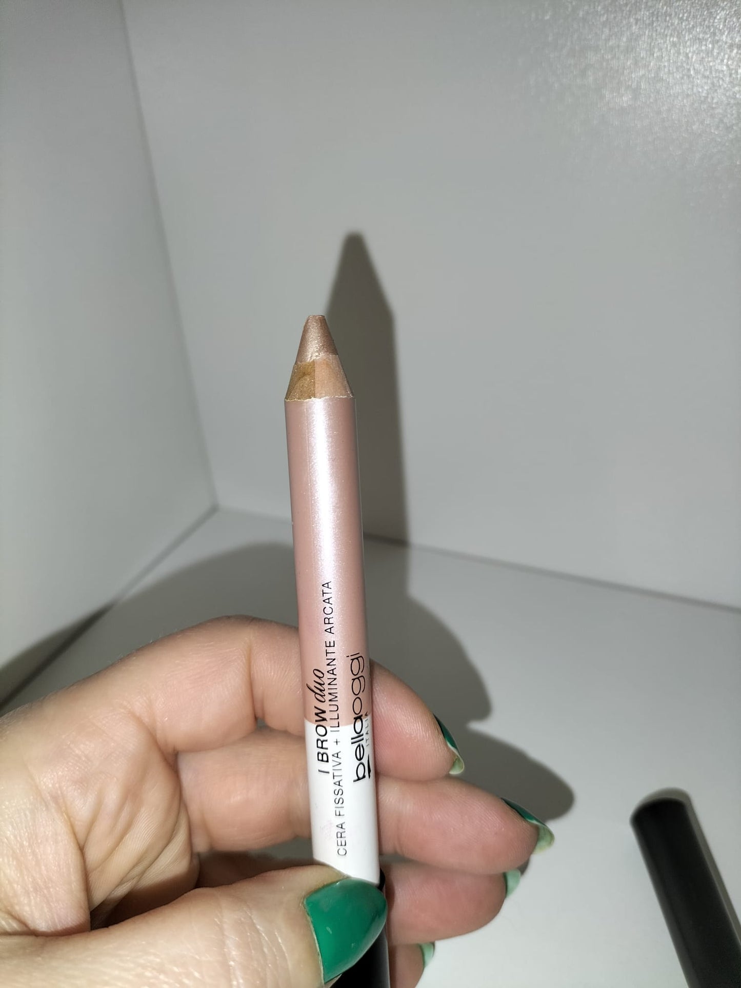 Matitone sopracciglia